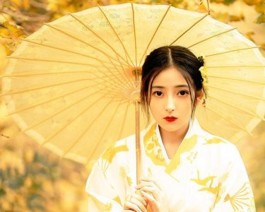 ​小说：末世女王穿越成农女，打丧尸都不怕，收拾奇葩亲戚不在话下