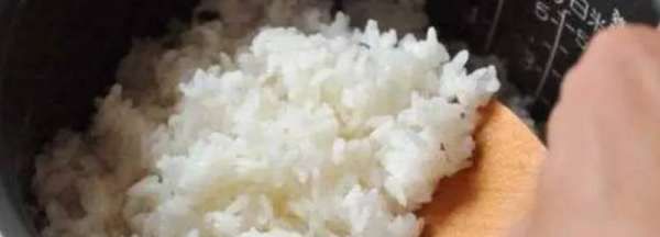 米饭二次怎么加热,米饭二次加热放多少水合适图3