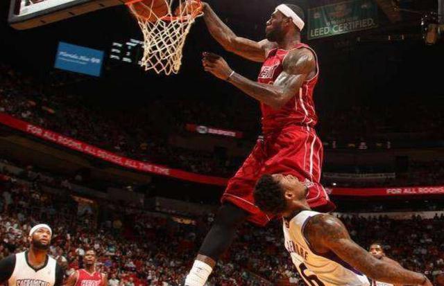现役NBA摸高最高的前5大球星！强如詹姆斯仅排第5，第一实在太强