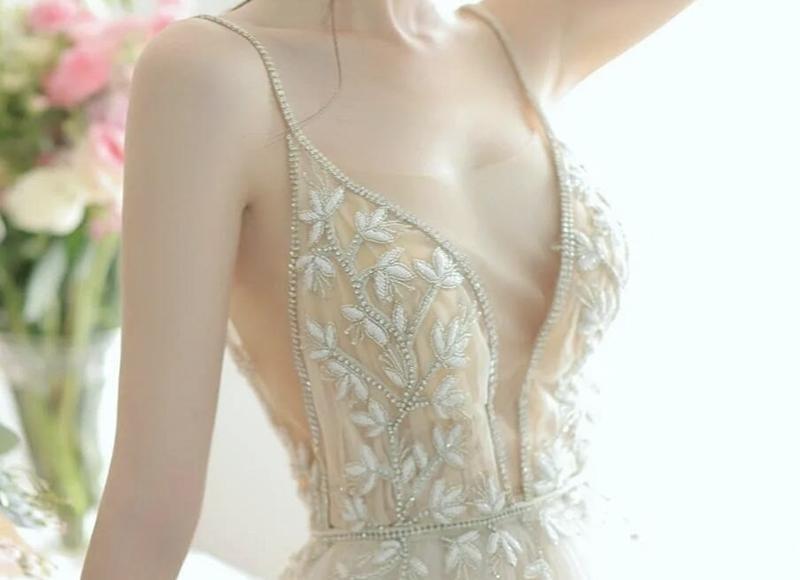  面包还是爱情？屌丝还是女神？