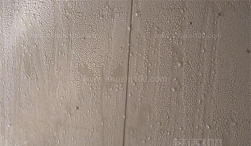 雨季家里潮湿怎么办