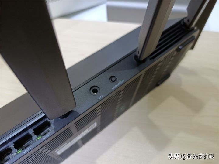 小米ax6000路由器怎么设置(小米路由器组网教程)