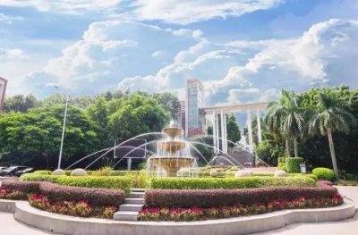 ​赢在中考 · 走进名校深圳市桃源居中澳实验学校高中部：青春中澳