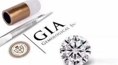 ​如何分辨钻戒的等级(钻戒怎么区分等级)