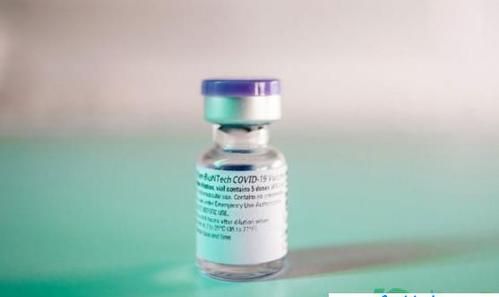 今天突然干呕是什么原因