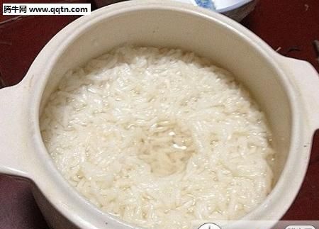 制作的米酒长毛了是怎么回事?