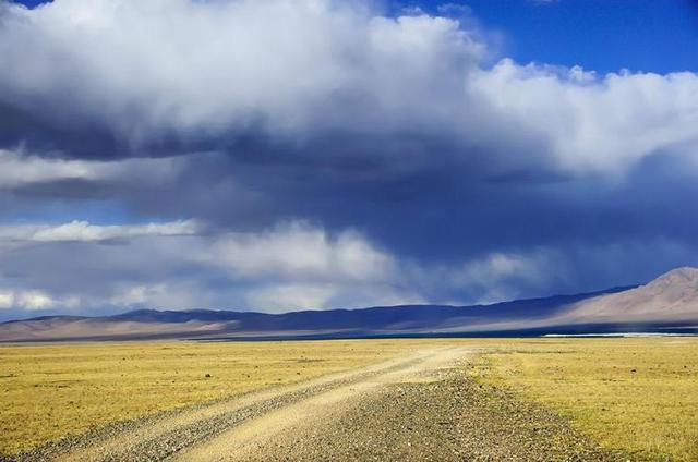 青藏线自驾游详细攻略 地图（青藏公路自驾游沿途都有哪些值得一看的景点）(10)