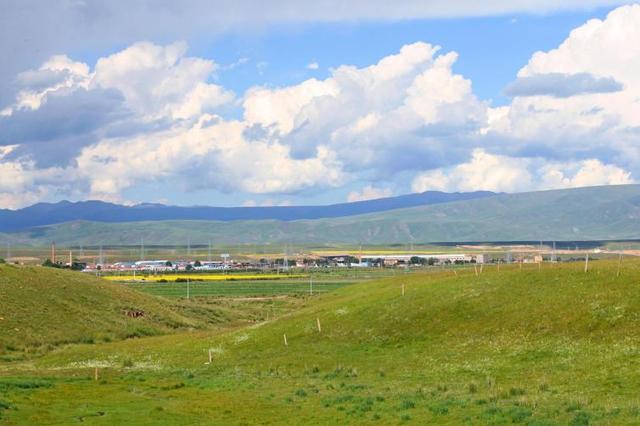 青藏线自驾游详细攻略 地图（青藏公路自驾游沿途都有哪些值得一看的景点）(2)