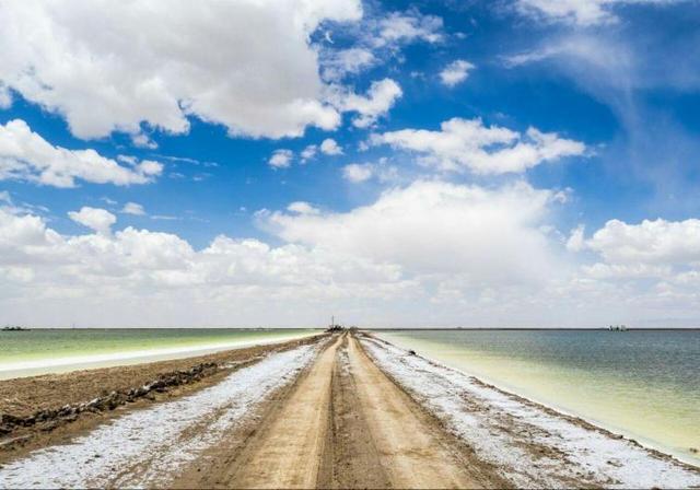 青藏线自驾游详细攻略 地图（青藏公路自驾游沿途都有哪些值得一看的景点）(8)