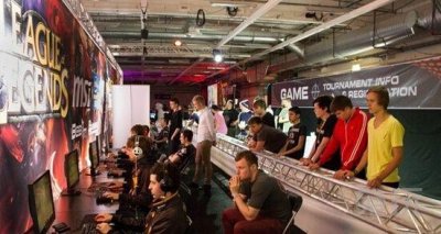 ​从简易到盛大：细数S世界总决赛举办场