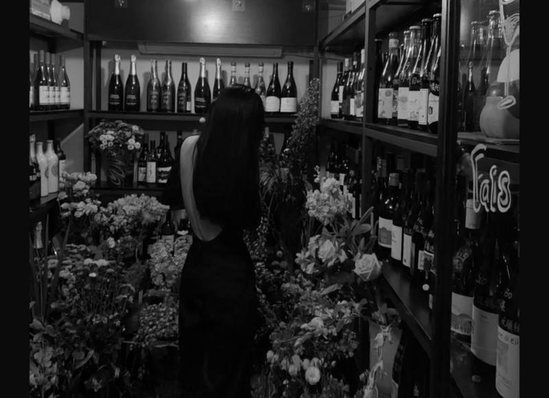 母亲去医院看病，医生居然告诉母亲：家属先献血，才能动手术！