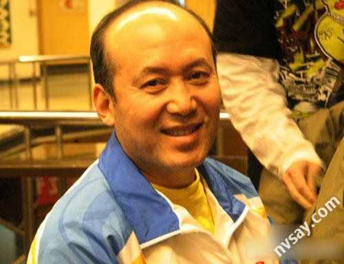 郭达和妻子生活近照 称自己娶到金不换的老婆 儿子在英国读博士