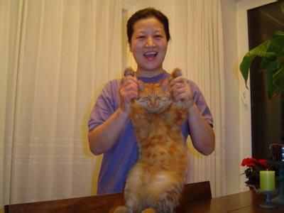 郭达和妻子生活近照 称自己娶到金不换的老婆 儿子在英国读博士