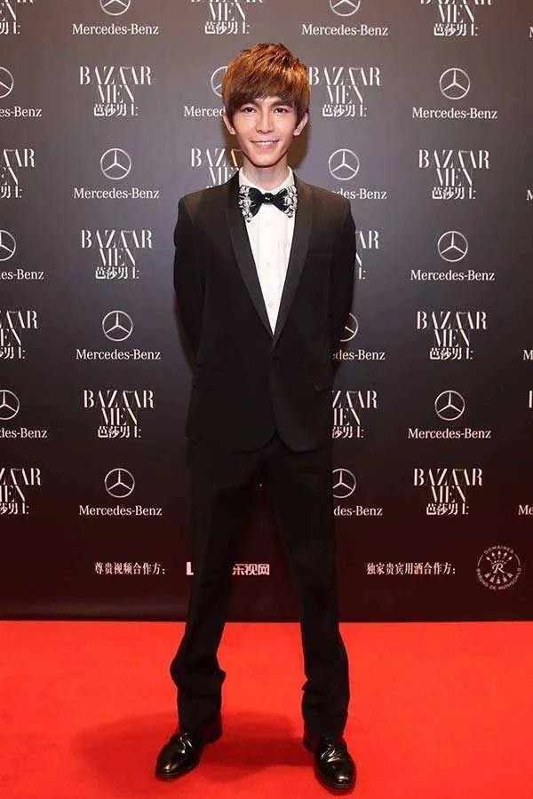 郭敬明同性恋事件(郭敬明拥有太多二十多岁立遗嘱)