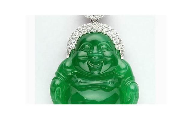 跟女孩子聊什么（跟女孩子聊什么话题增进感情）