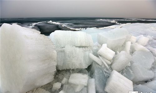 冻冰时加盐会管得久些吗