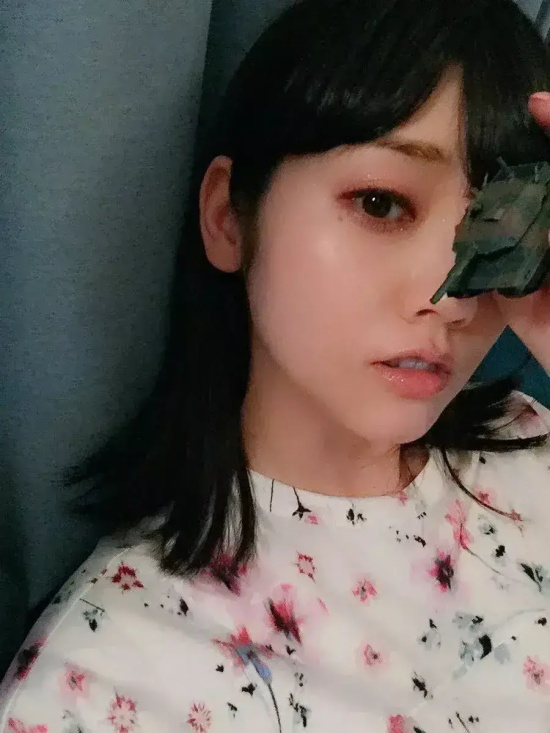 岛国女艺人水菜丽高清美图合集,暗黑界的破坏神!