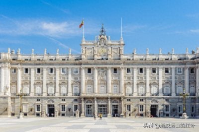 ​莱昂诺尔公主：西班牙王室的希望之星，未来的女王如何炼成？