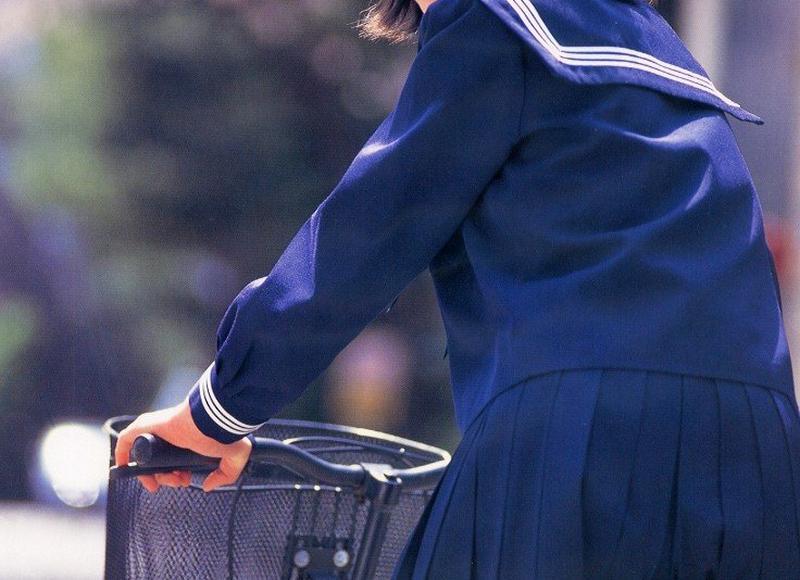 男生长腹毛代表什么(腹毛越多代表性功能越强吗) 男生长腹毛代表什么(腹毛越多代表性功能越强吗)