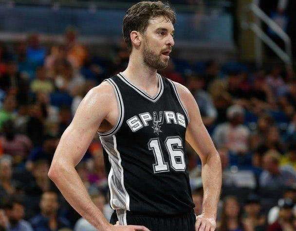 NBA速度最慢的5大现役球员，老司机上榜，榜首堪称龟速！