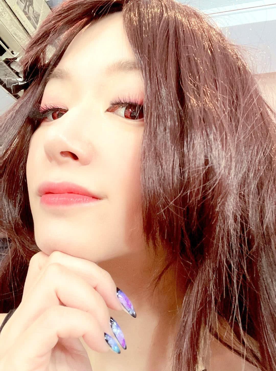 田中理惠个人资料写真作品