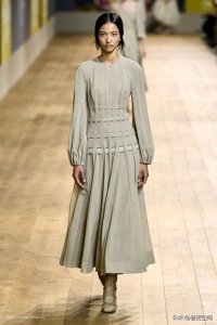 ​2022年世界Top10时装超级名模出炉，两位中国模特入选