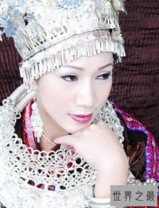 ​十大苗族美女盘点，第一美女杨思思竟是变性人