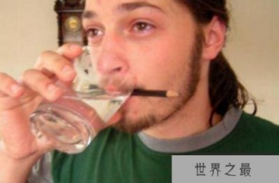 ​世界上打嗝时长最长的人 美国查尔斯.奥斯 (一种怪病)