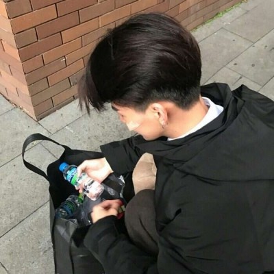 2020最火微信个性男生头像